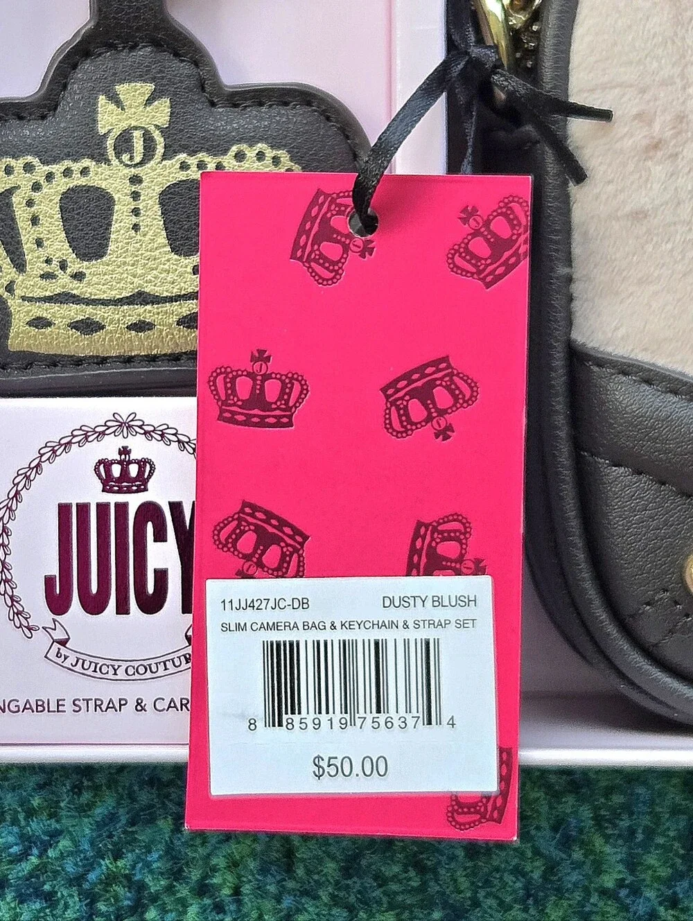 Juicy Couture Velour Slim Camera Bag Set - Picture 4 of 5